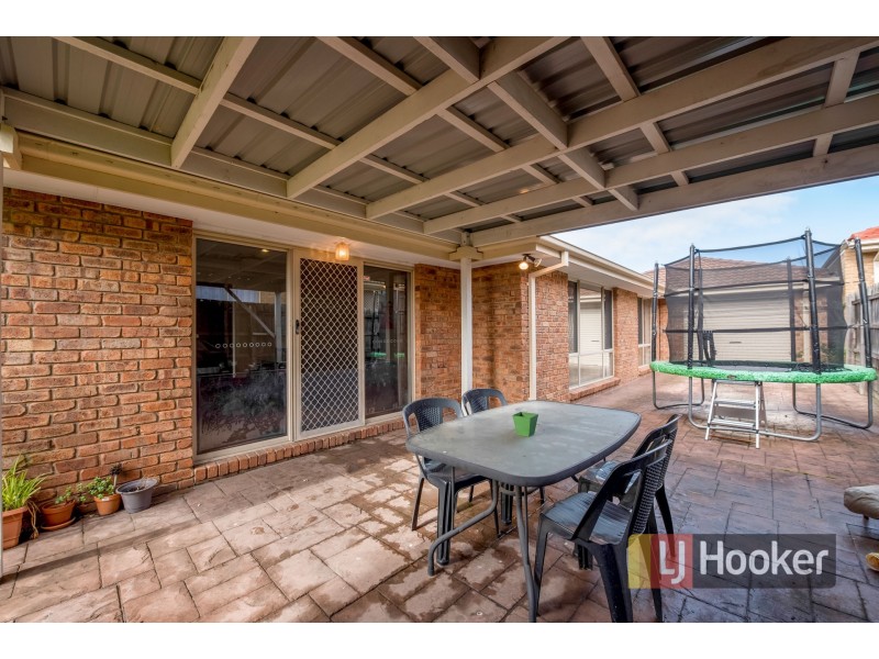 10 Bluegum Way, Hampton Park VIC 3976