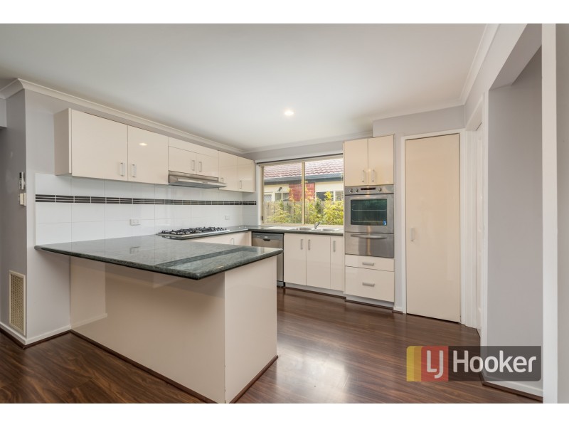 13 Yaraan Court, Hampton Park VIC 3976