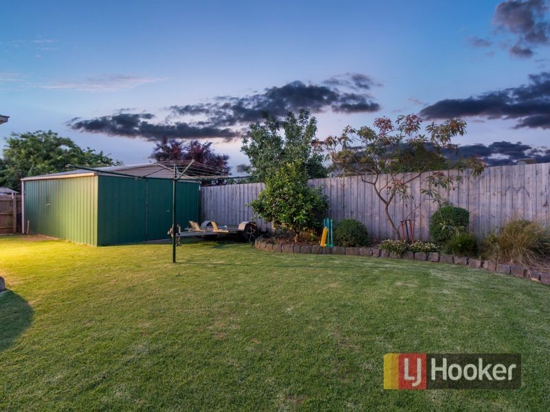 11 Wynette Close, Hampton Park VIC 3976