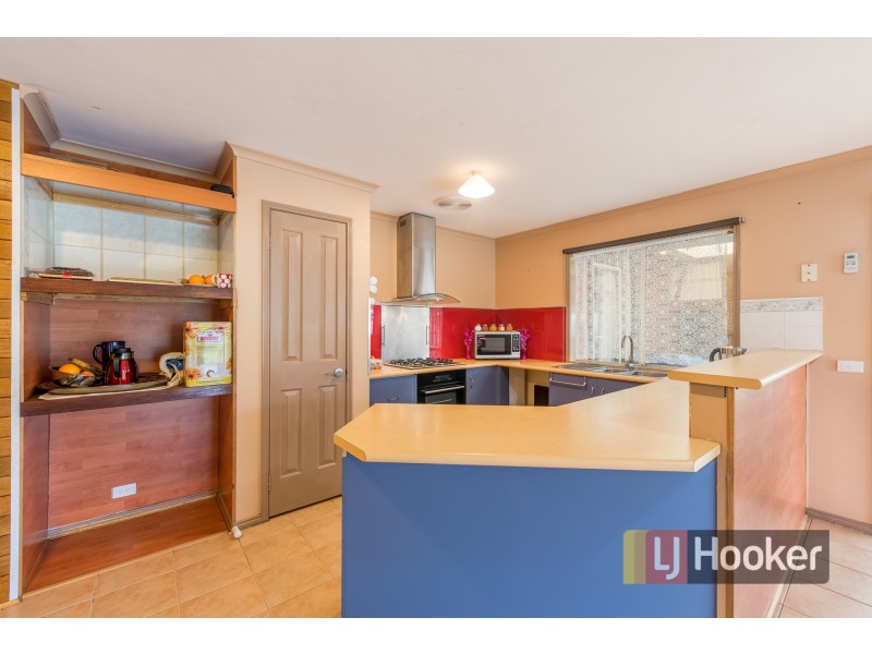 50 Kingston Avenue, Narre Warren South VIC 3805