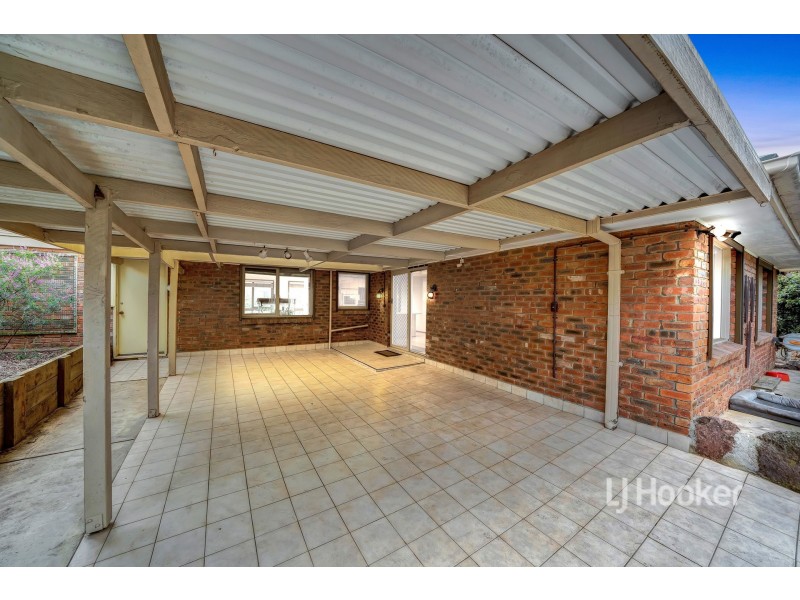 8 Brentnall Court, Hampton Park VIC 3976