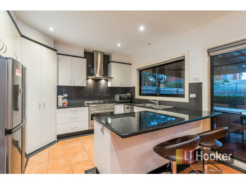 2 Andrew Court, Rowville VIC 3178