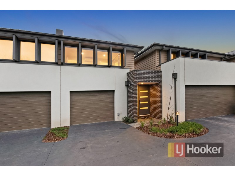 Unit 2/1 Kirstina Road, Glen Waverley VIC 3150