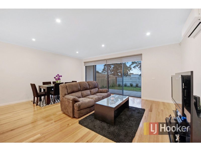 Unit 2/1 Kirstina Road, Glen Waverley VIC 3150
