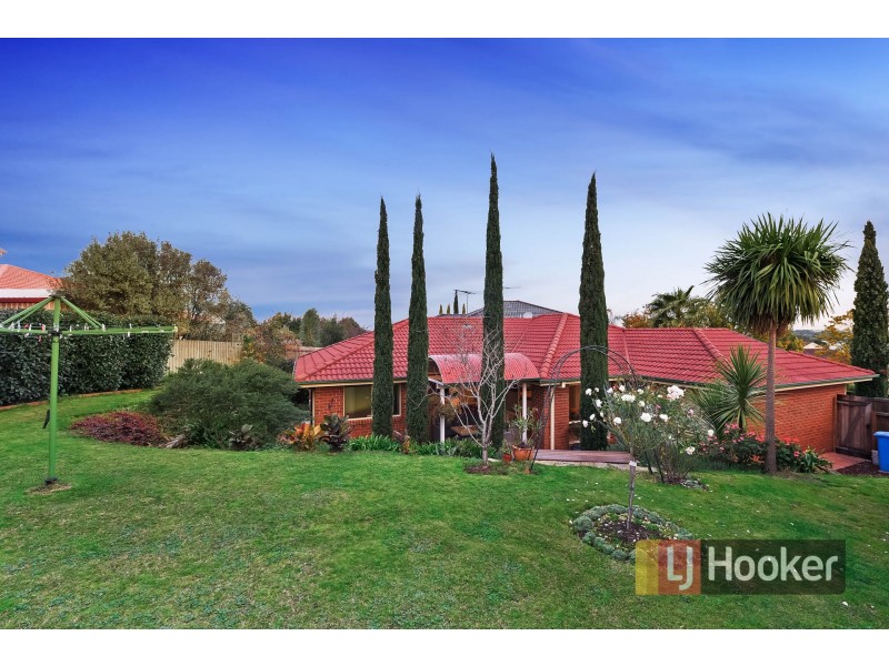 16 Pallidus Way, Narre Warren VIC 3805