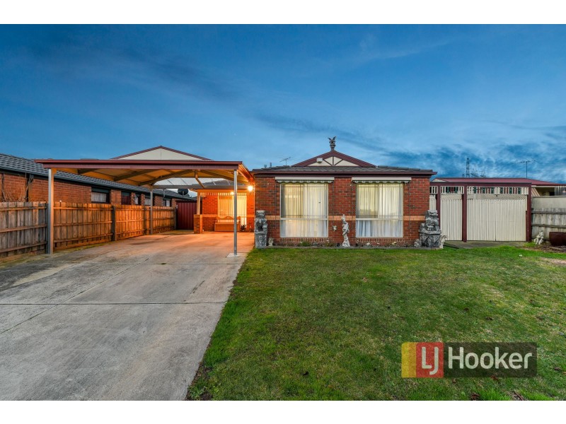 15 Kirkwood Crescent, Hampton Park VIC 3976