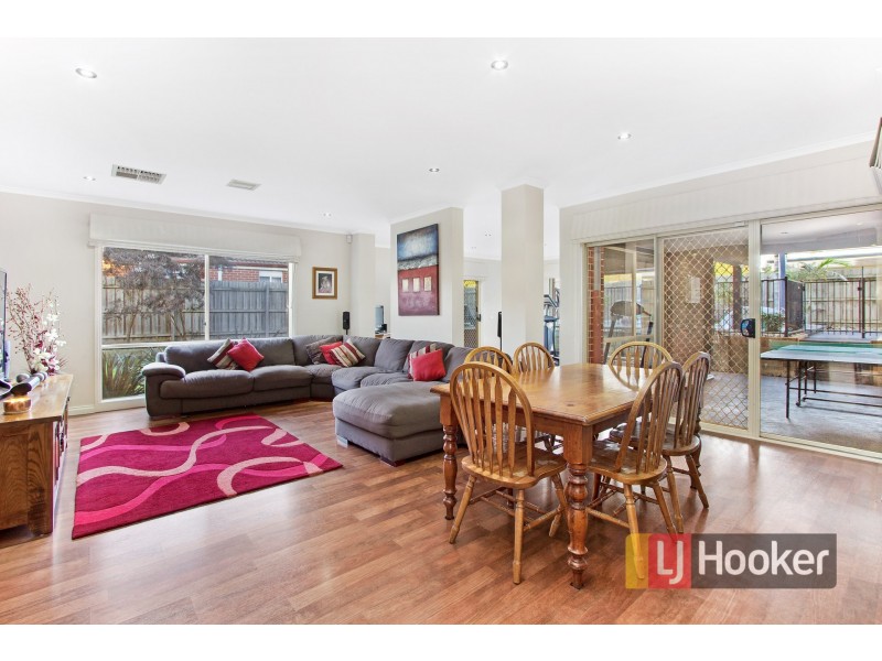 6 Kingsley Court, Lynbrook VIC 3975