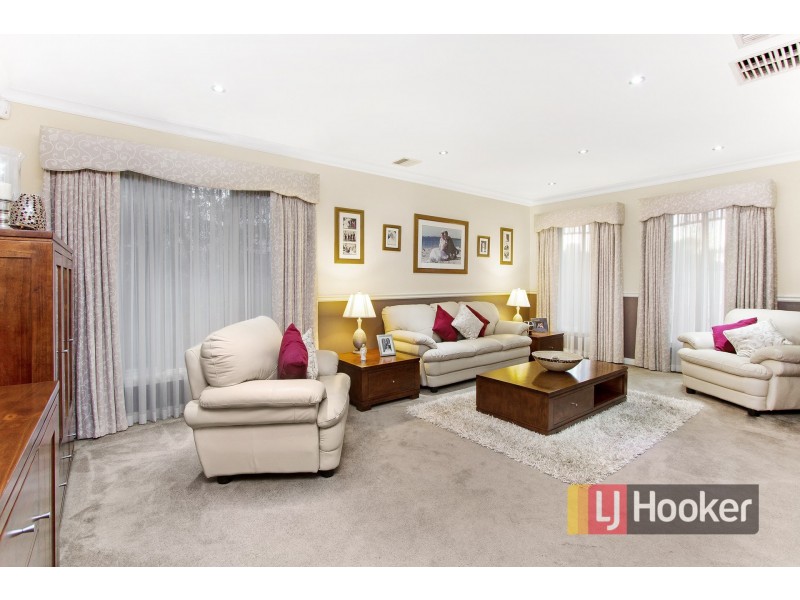 6 Kingsley Court, Lynbrook VIC 3975