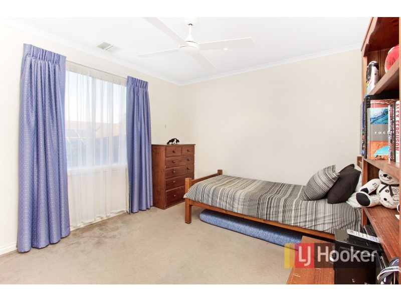 6 Kingsley Court, Lynbrook VIC 3975