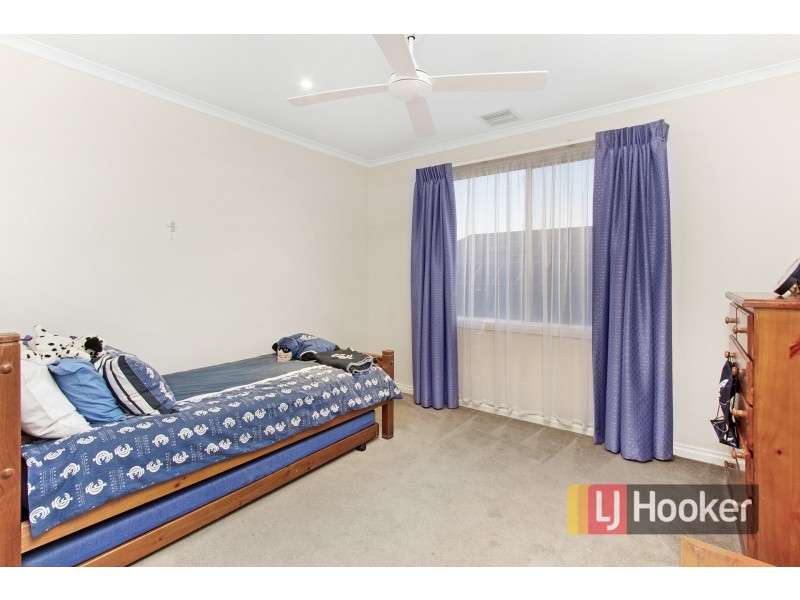 6 Kingsley Court, Lynbrook VIC 3975