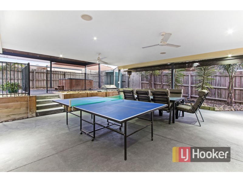 6 Kingsley Court, Lynbrook VIC 3975