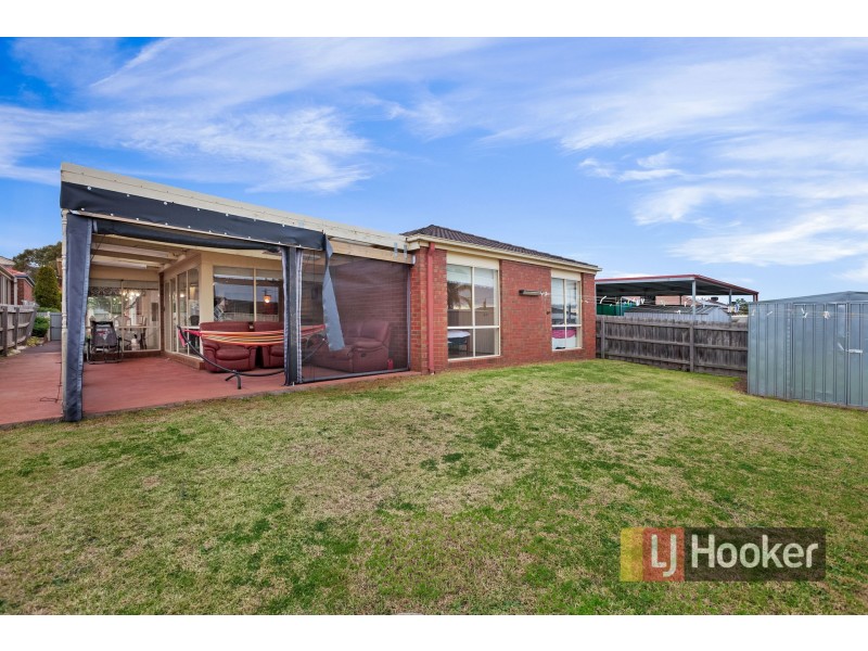 10 Rendell Place, Hampton Park VIC 3976