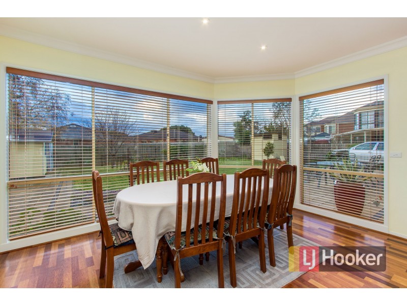 4 Byron Court, Narre Warren South VIC 3805