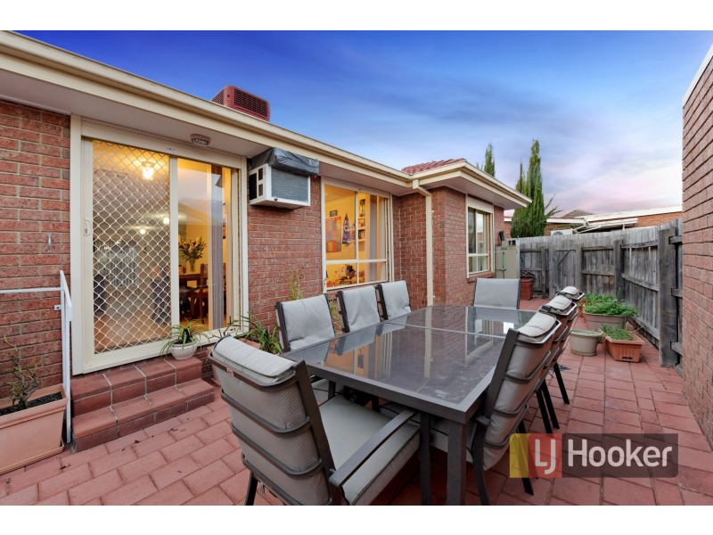 1/22 Wall Street, Noble Park VIC 3174