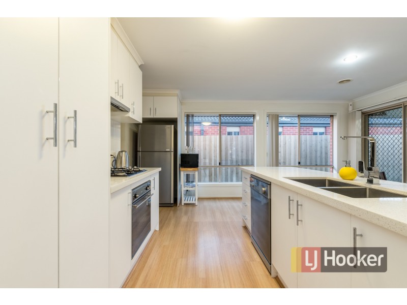 1/43 Somerville Road, Hampton Park VIC 3976
