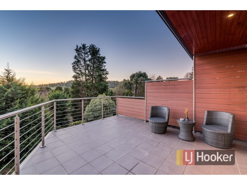 63-65 Churchill Park Drive, Endeavour Hills VIC 3802