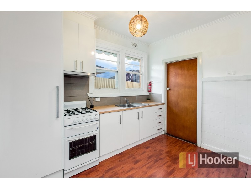 2/83 Jones Road, Dandenong VIC 3175