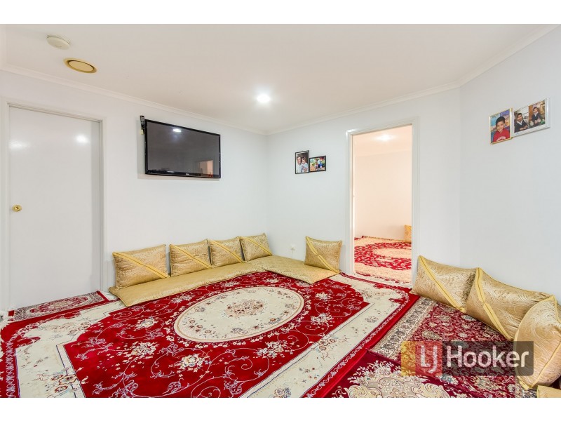 17 James Wyman Place, Hampton Park VIC 3976