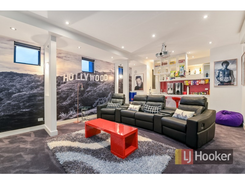 31 Rose Garden Court, Narre Warren North VIC 3804