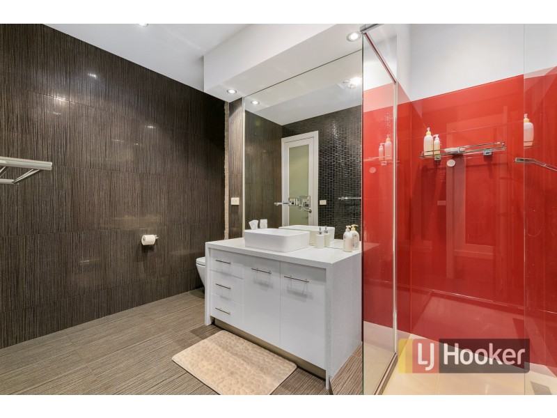 31 Rose Garden Court, Narre Warren North VIC 3804