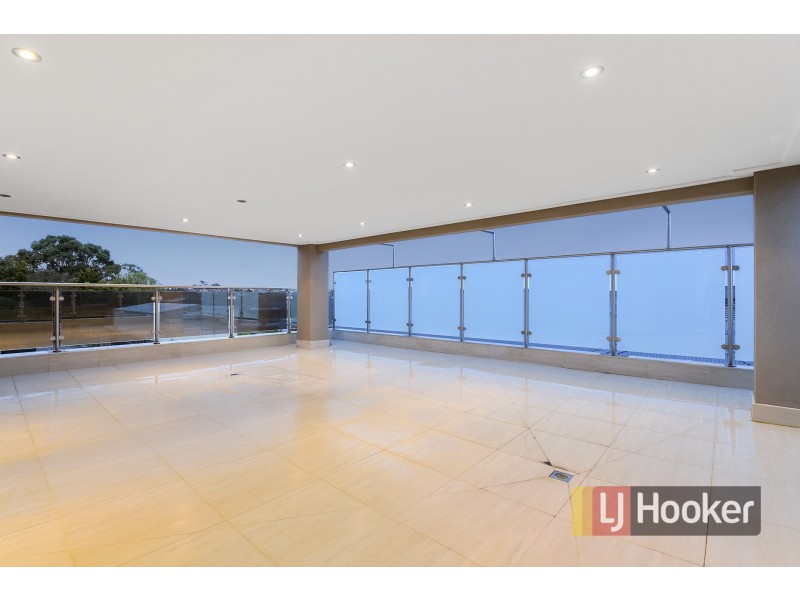 31 Rose Garden Court, Narre Warren North VIC 3804