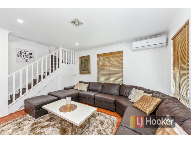 10 Edgewood Close, Narre Warren South VIC 3805