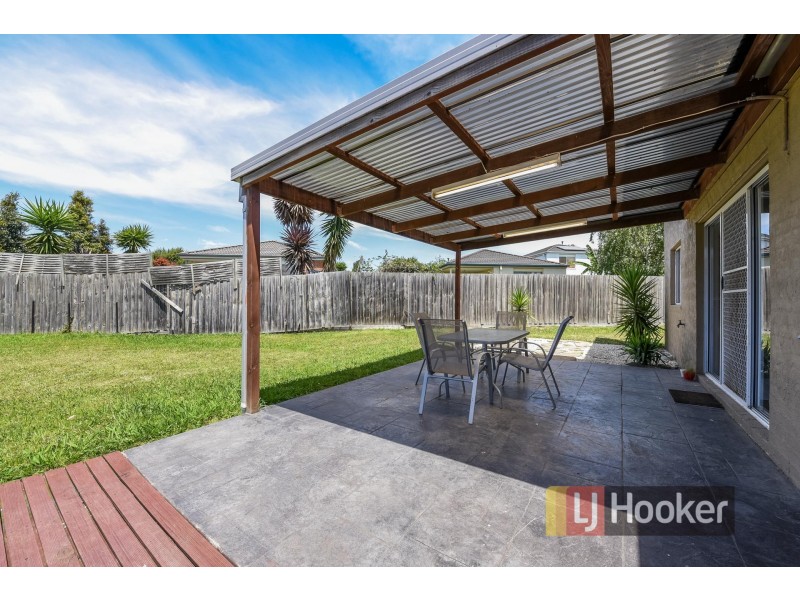 10 Edgewood Close, Narre Warren South VIC 3805