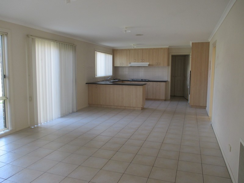 7. Ashmore Avenue, Narre Warren South VIC 3805