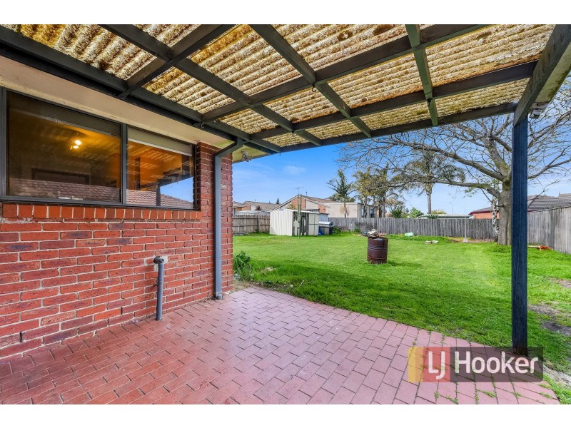 26 Pinnacle Way, Hampton Park VIC 3976