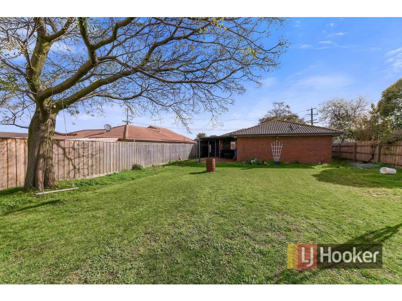 26 Pinnacle Way, Hampton Park VIC 3976