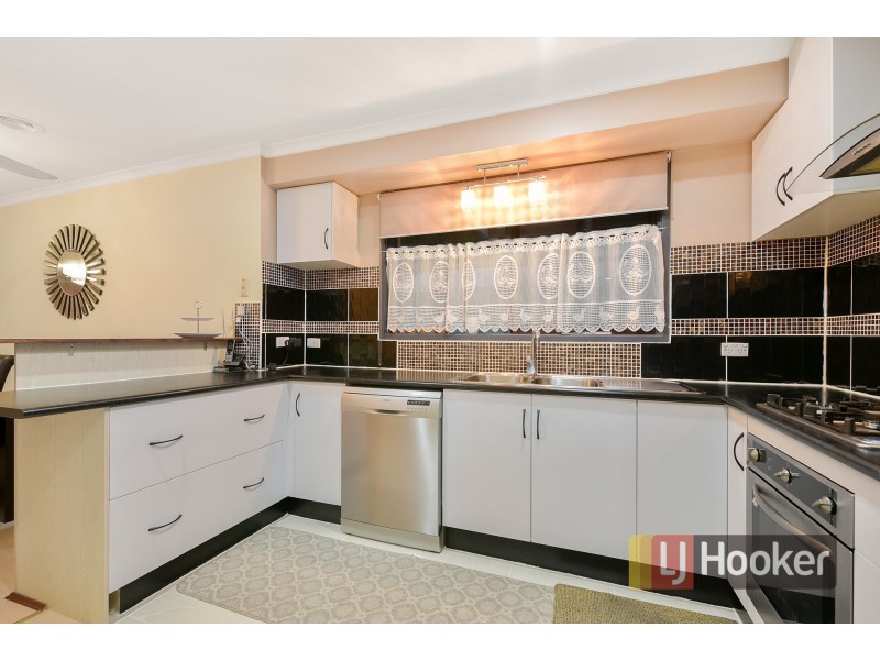 12 Kooyong Close, Hampton Park VIC 3976