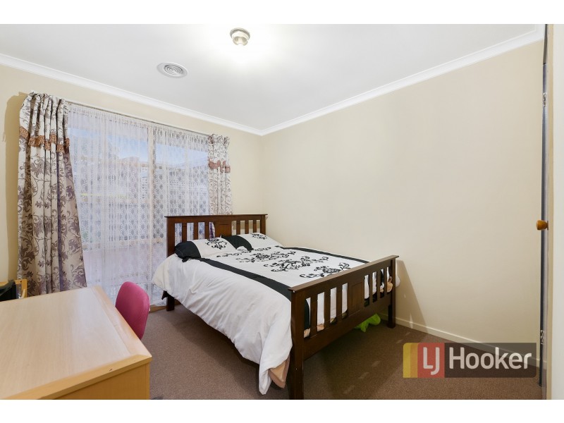 12 Kooyong Close, Hampton Park VIC 3976