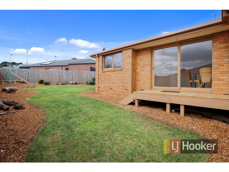 131 Warana Drive, Hampton Park VIC 3976