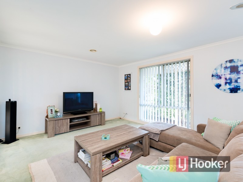 51 Raisell Road, Cranbourne West VIC 3977