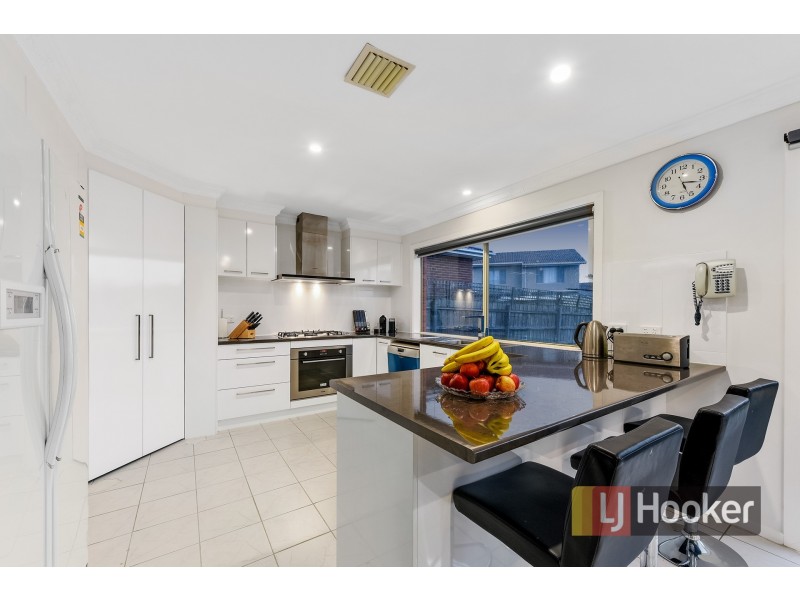 53 Reema Boulevard, Endeavour Hills VIC 3802