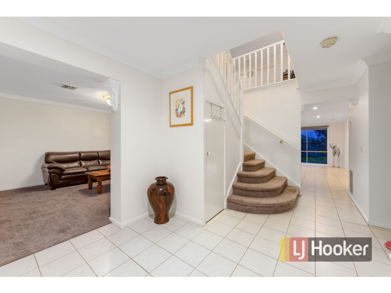 53 Reema Boulevard, Endeavour Hills VIC 3802