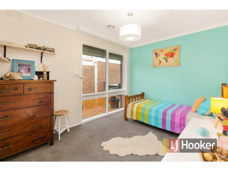 118 Sweeney Drive, Narre Warren VIC 3805