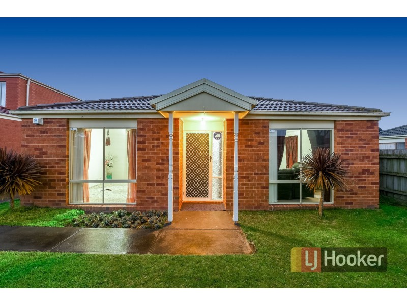 11 Horton Drive, Hampton Park VIC 3976