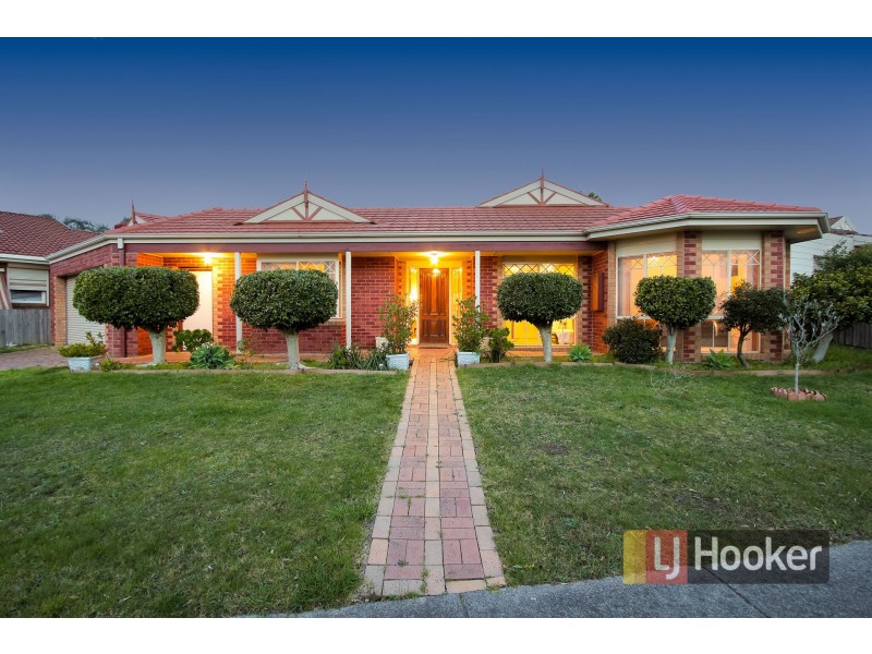 10 Chantell Avenue, Endeavour Hills VIC 3802