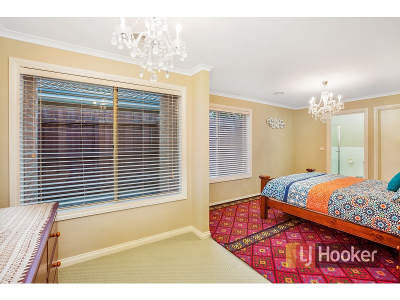 11 Appleton Court, Narre Warren South VIC 3805