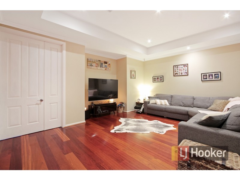 21 Mermaid Grove, Lyndhurst VIC 3975