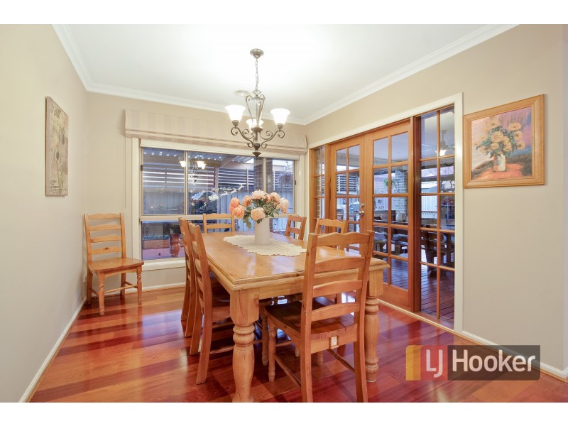 21 Mermaid Grove, Lyndhurst VIC 3975