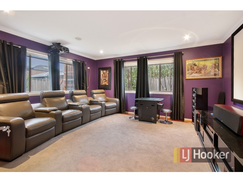 21 Mermaid Grove, Lyndhurst VIC 3975