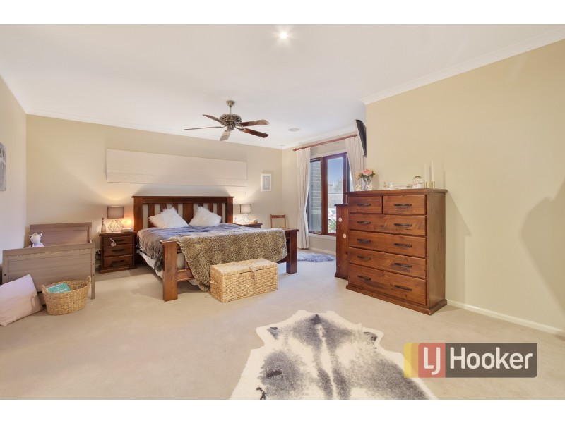 21 Mermaid Grove, Lyndhurst VIC 3975