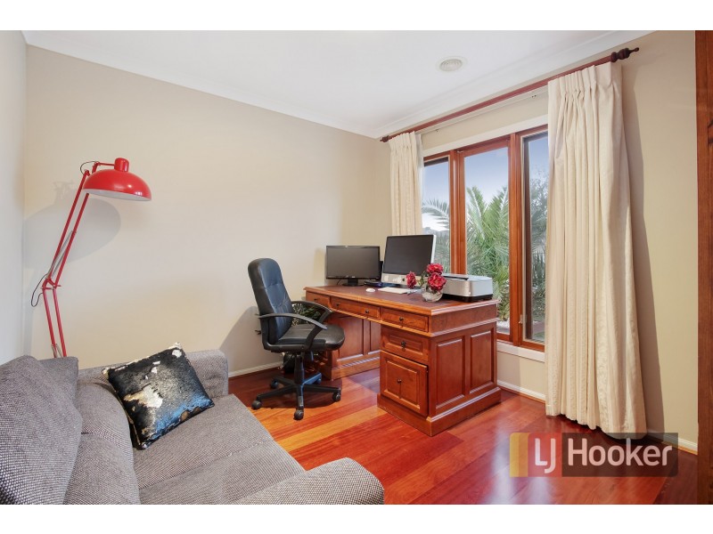 21 Mermaid Grove, Lyndhurst VIC 3975