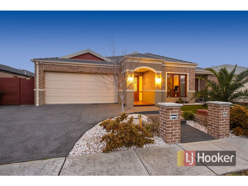 21 Mermaid Grove, Lyndhurst VIC 3975