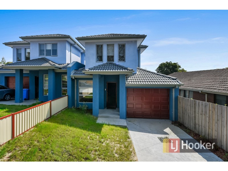 2/16 Oban Close, Endeavour Hills VIC 3802