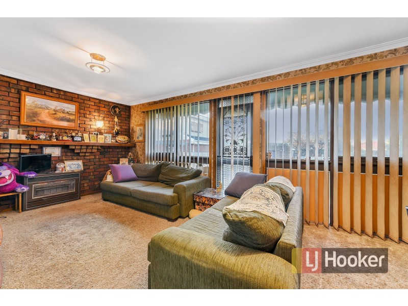 11 Hayden Road, Clayton South VIC 3169