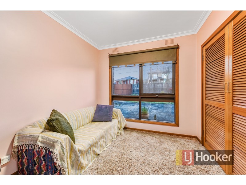 11 Hayden Road, Clayton South VIC 3169
