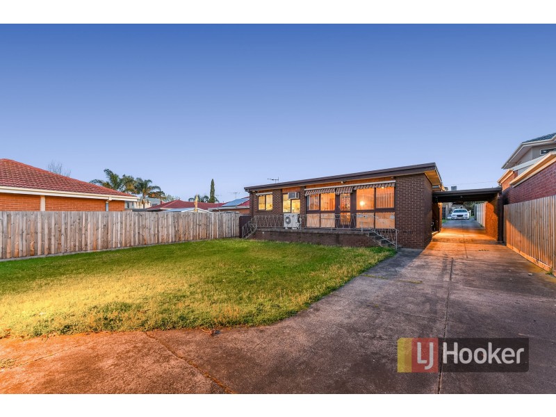 11 Hayden Road, Clayton South VIC 3169